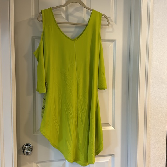 Chartreuse Cold Shoulder Tunic, L - Picture 2 of 8